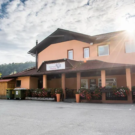 At Trimcek Sevnica